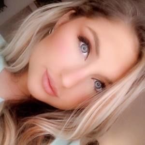 Meet your Posher, Savana